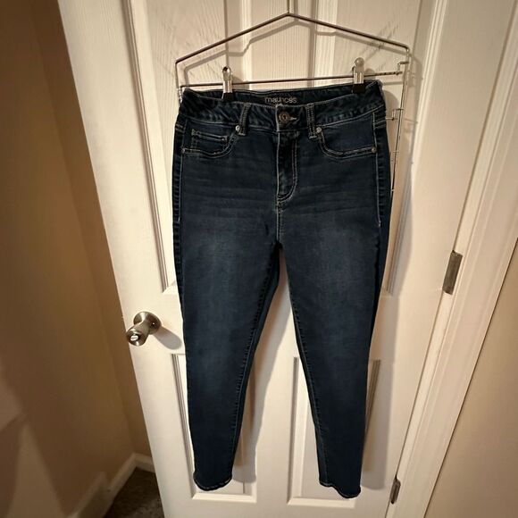 Maurice’s High Rise Stretch Jeans -Size MR 28x30 - Picture 1 of 6